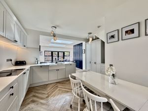 Photo 13- click for photo gallery